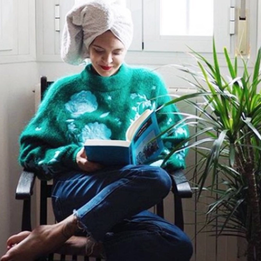 H&M Green Embroidered Floral Sweater